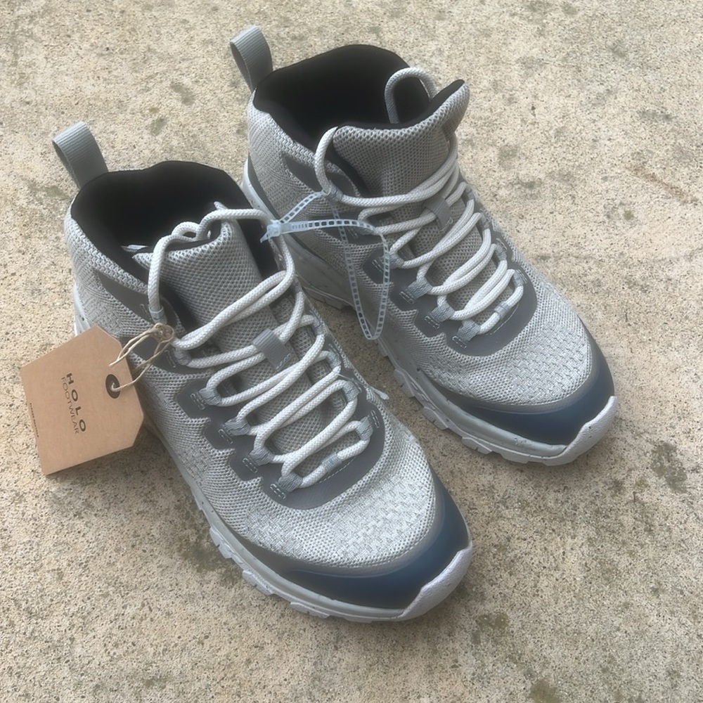 HOLO Troy Mid Women's Hiking Boot Beige/Grey Size 9 NWOB
